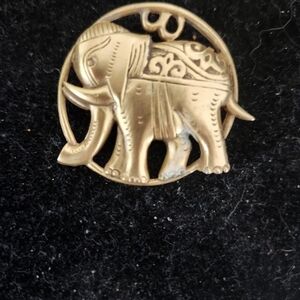 A&V You're a cute elephant brooch
